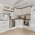Apartmán Loft Apartment, With A View From The Roof Terrace