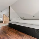 Loft Apartment, With A View From The Roof Terrace Apartmán *