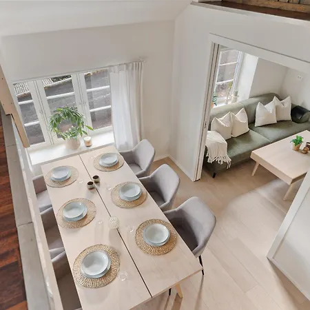 Loft Apartment, With A View From The Roof Terrace Apartmán