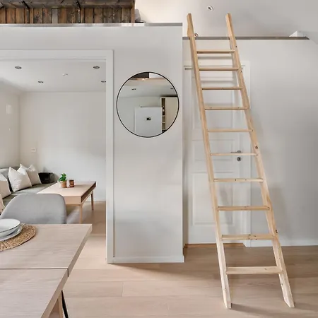 Loft Apartment, With A View From The Roof Terrace Apartmán Tromsø