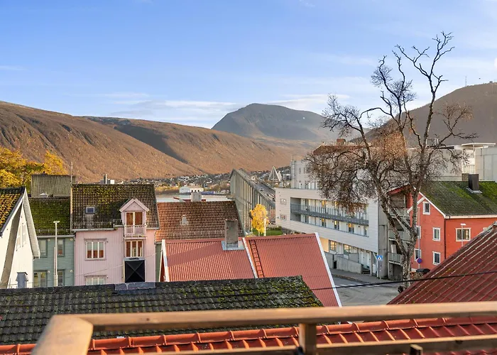 Loft Apartment, With A View From The Roof Terrace * Τρόμσο