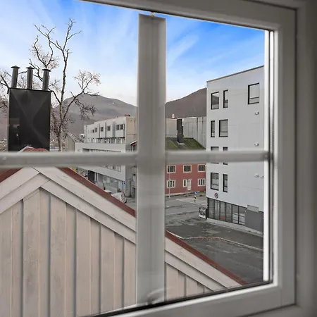 דירה Loft Apartment, With A View From The Roof Terrace *